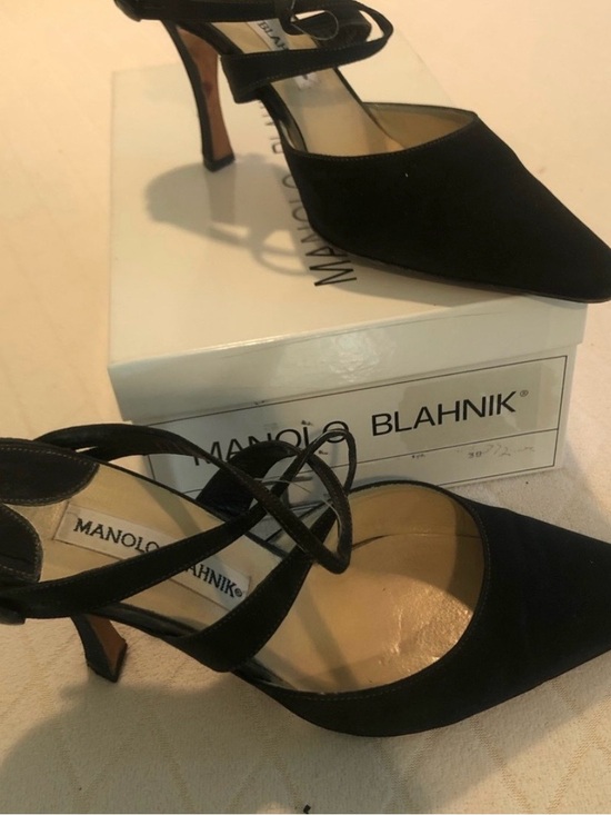 Manolo Blahnik Shoes - Manolo Blahnik Black Pointed-Toe Strappy Mid-Heel Pumps